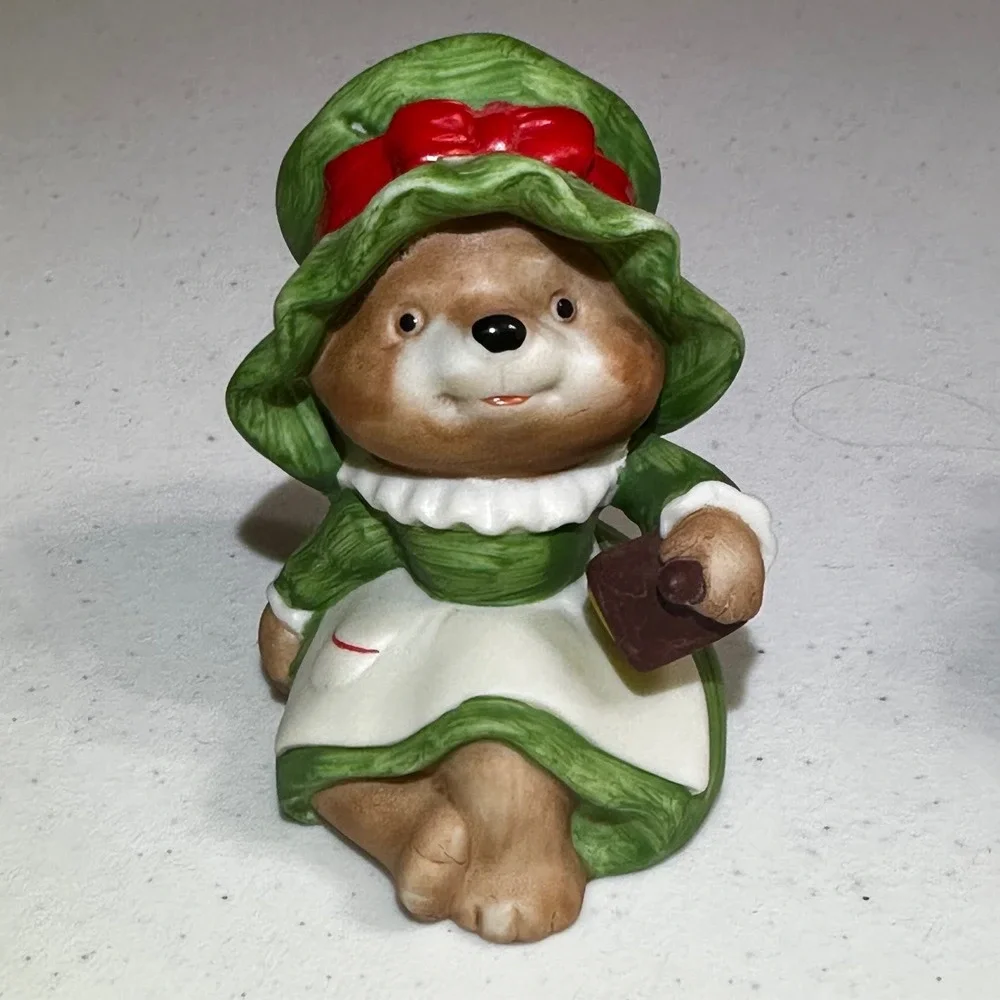 HOMCO 5600 Ceramic Christmas Bear Family Figurine Set of 3 Vintage Holiday Decor